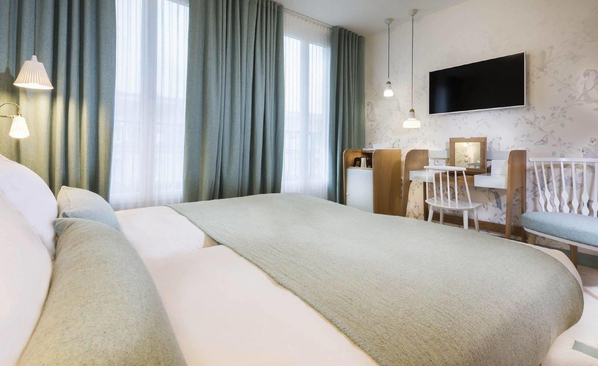 Hotel Le Lapin Blanc Παρίσι Εξωτερικό φωτογραφία